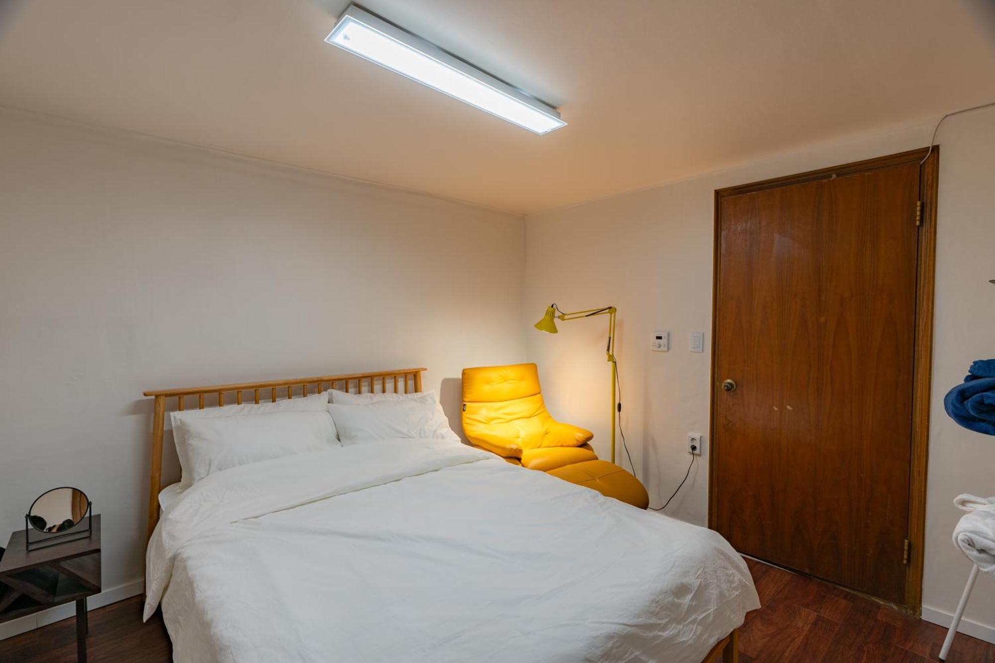 Dotplaneline House Seoul
